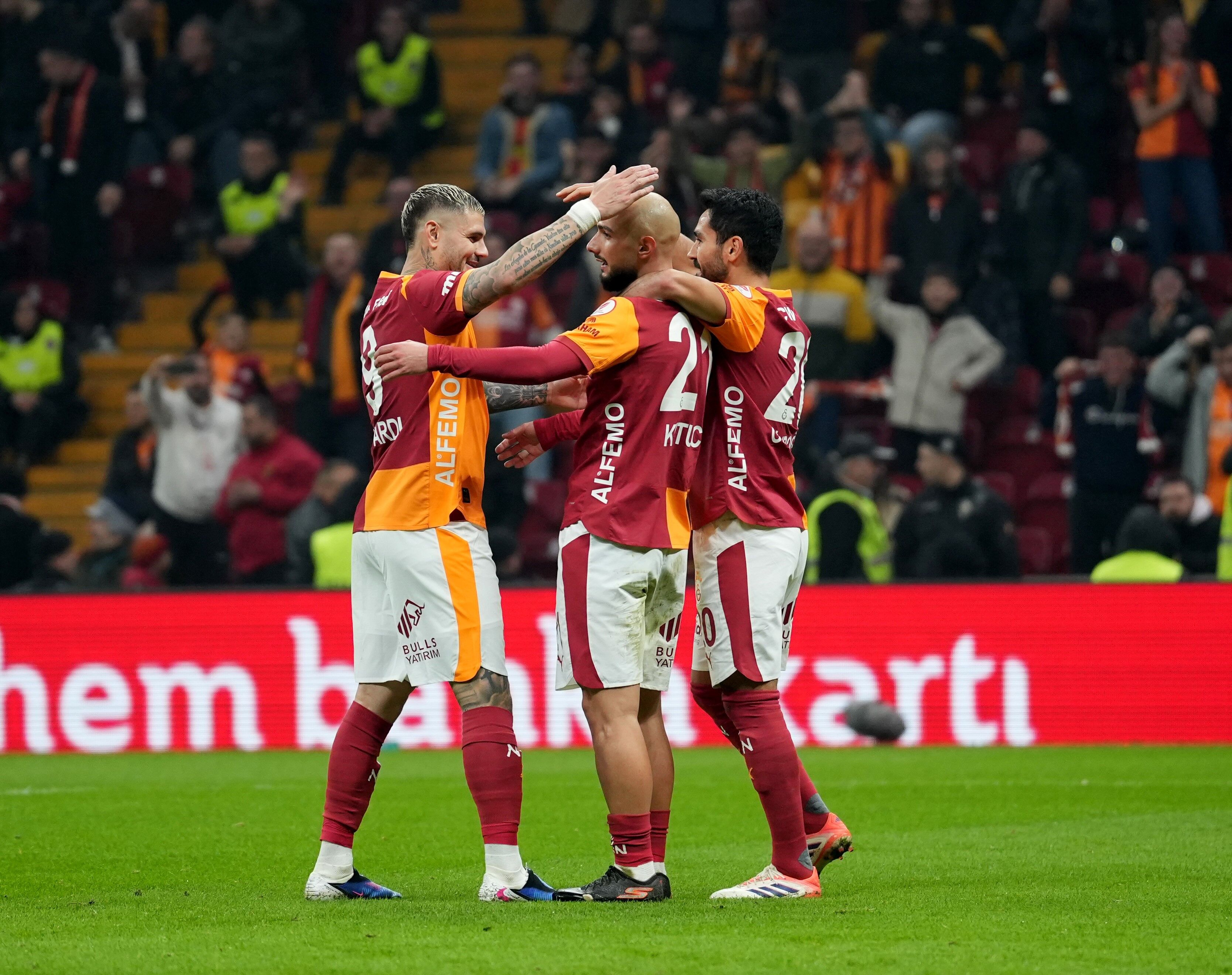 Galatasaray Rams Başakşehir Maç Özeti (2)