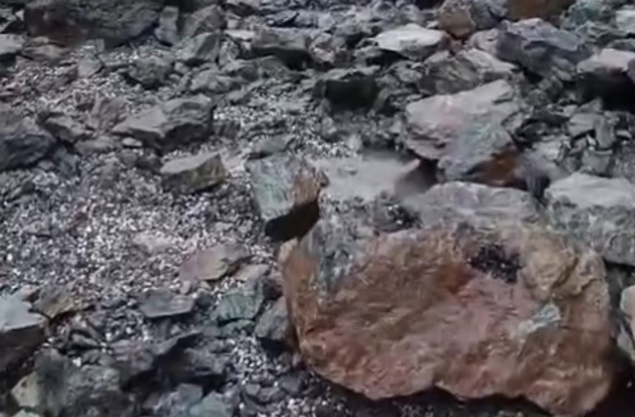 Hakkari'de Heyelan (2)