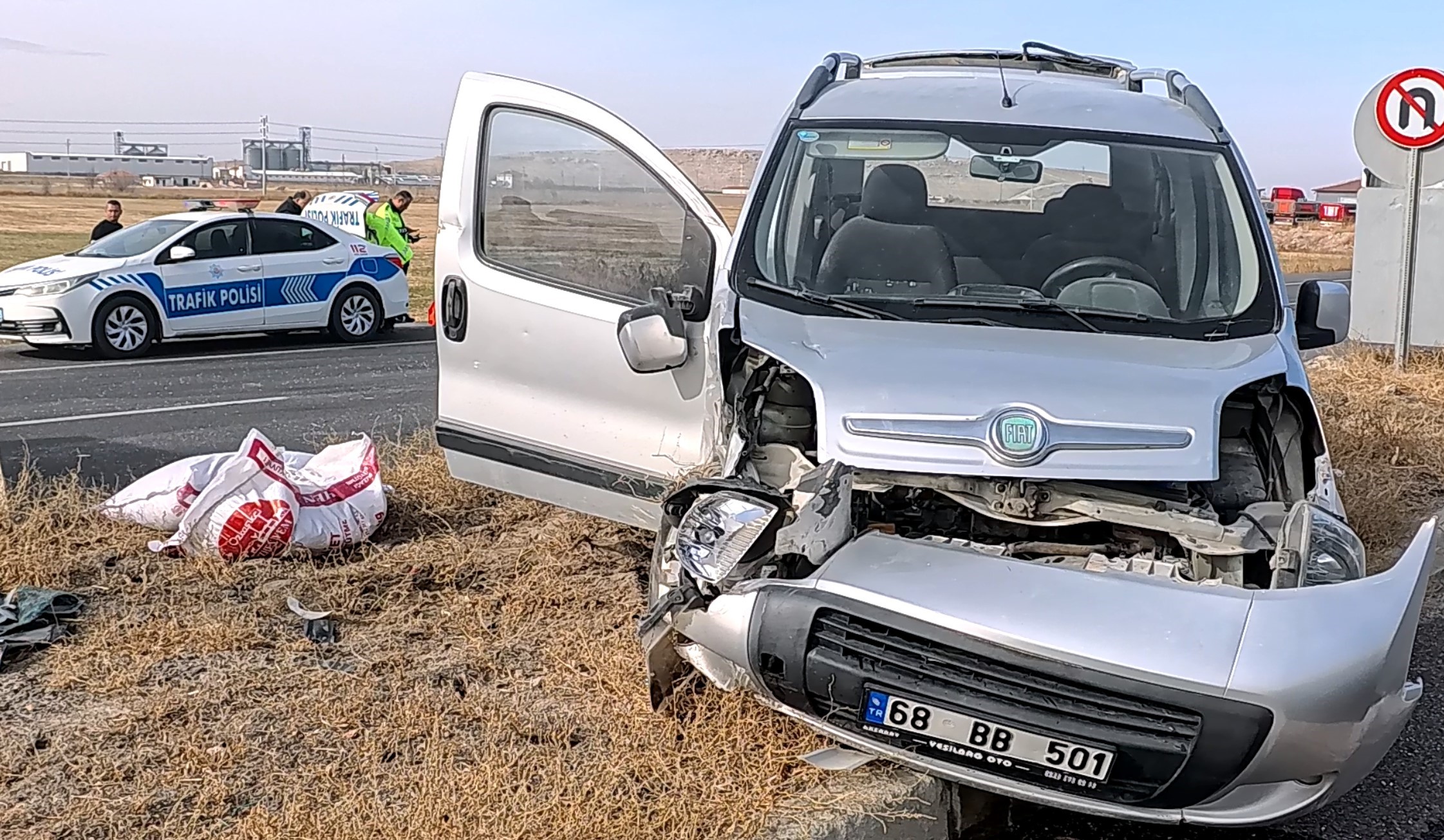 Hastaneden Dönen Karı Koca Kaza Yapıp Hastanelik Oldu (2)