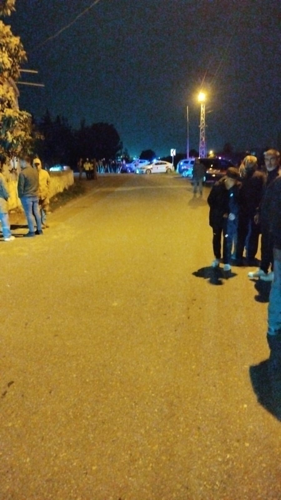 Hatay Erzin’de 77 Yaşındaki Bir Kişi, Baltayla Öldürdüğü Eşini Evin Banyosuna Gömdüğünü Itiraf Ederek Jandarma Tarafından Gözaltına Alındı (1)