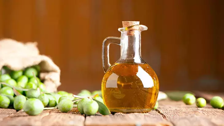 Hindistan Cevizi Yağı Zeytinyağının Yerini Mi Alacak Uzmanlara Göre Aralarındaki Tek Temel Fark Bu! (2)