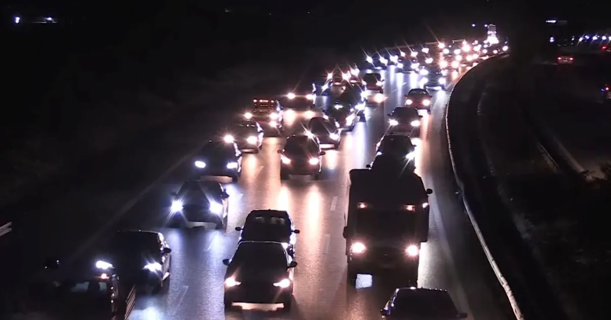 Hüda Par Bursa İl Başkanı Aras’tan Trafik Eleştirisi (1) Gencgazete