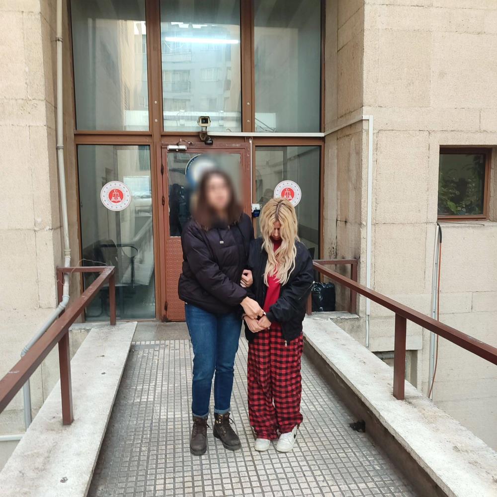 Hukuk Öğrencisi Sahte Toki̇ Sitesiyle Onlarca Kişiyi Dolandırdı (1)