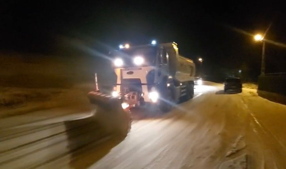 İnegöl Belediyesi’nden Kar Mesaisi! Kapalı Yol Yok (2)