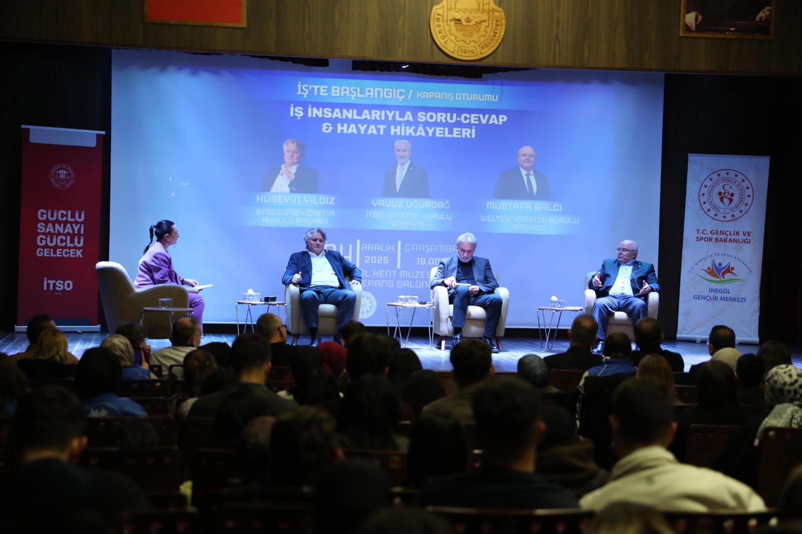 İnegöl Gençlik Merkezi, Gençleri İş Dünyasının Önemli İsimleriyle Buluşturdu (3)