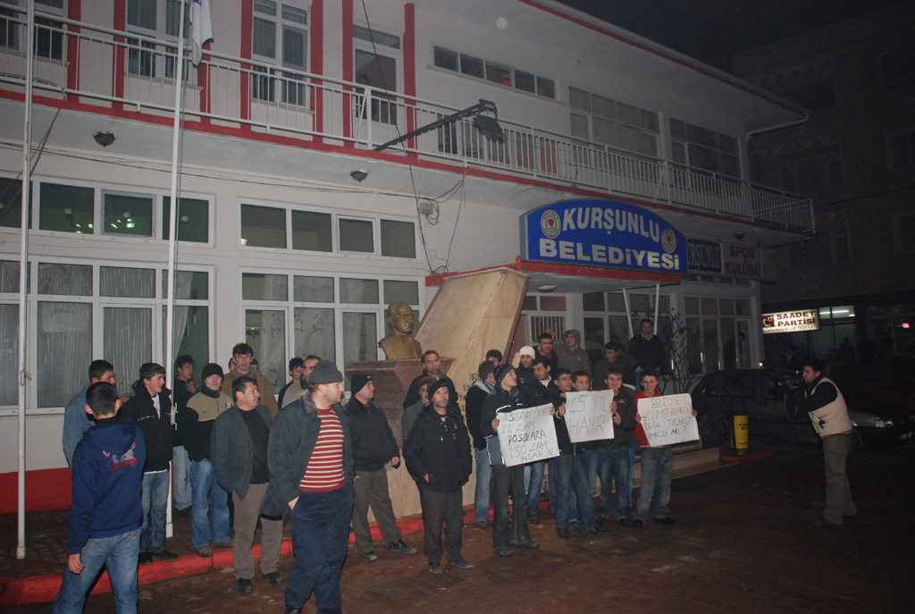 İnegöl Kurşunlu'da Toplu Taşıma Ücretlerine Zam Gencgazete (2)
