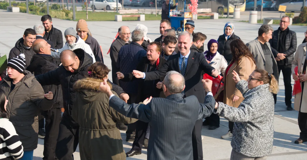 İnegöl’de 3 Aralık Engelliler Günü’nde Farkındalık Yürüyüşü (6)