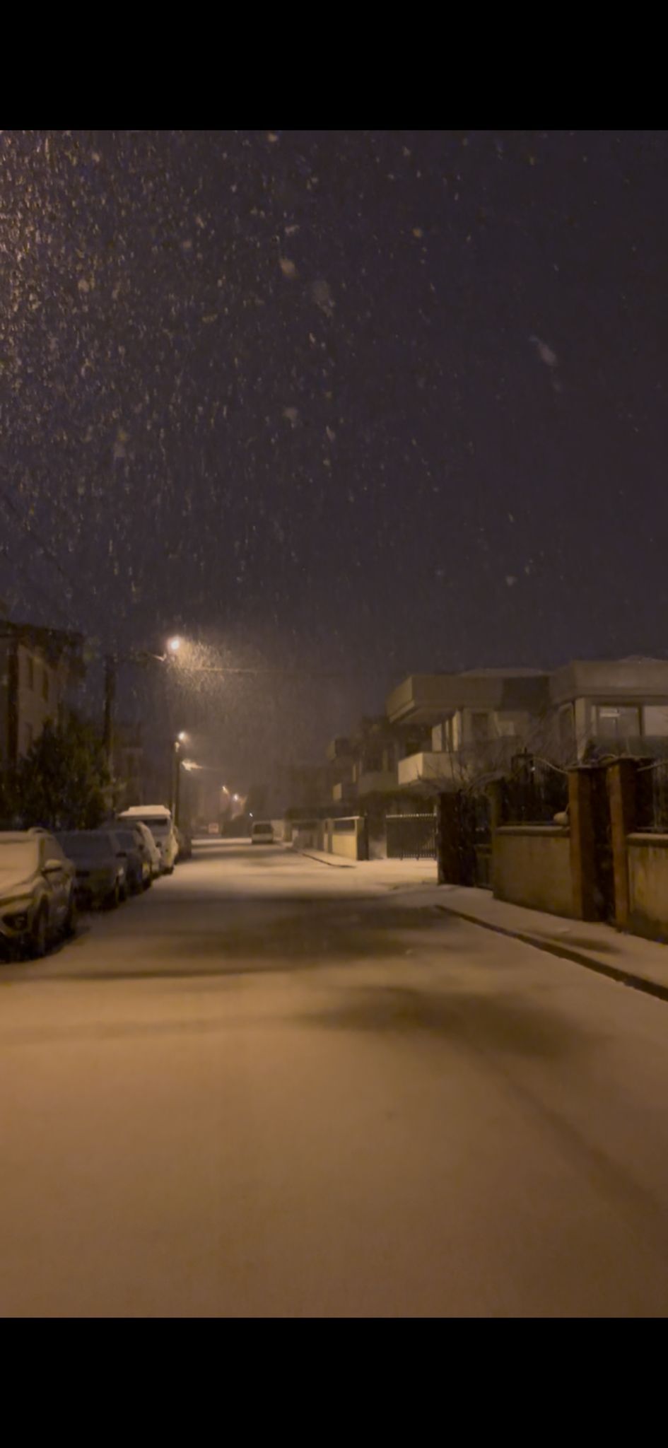 İnegöl’de Gece Yağan Kar Kartpostallık Görüntüler Oluşturdu! (3)