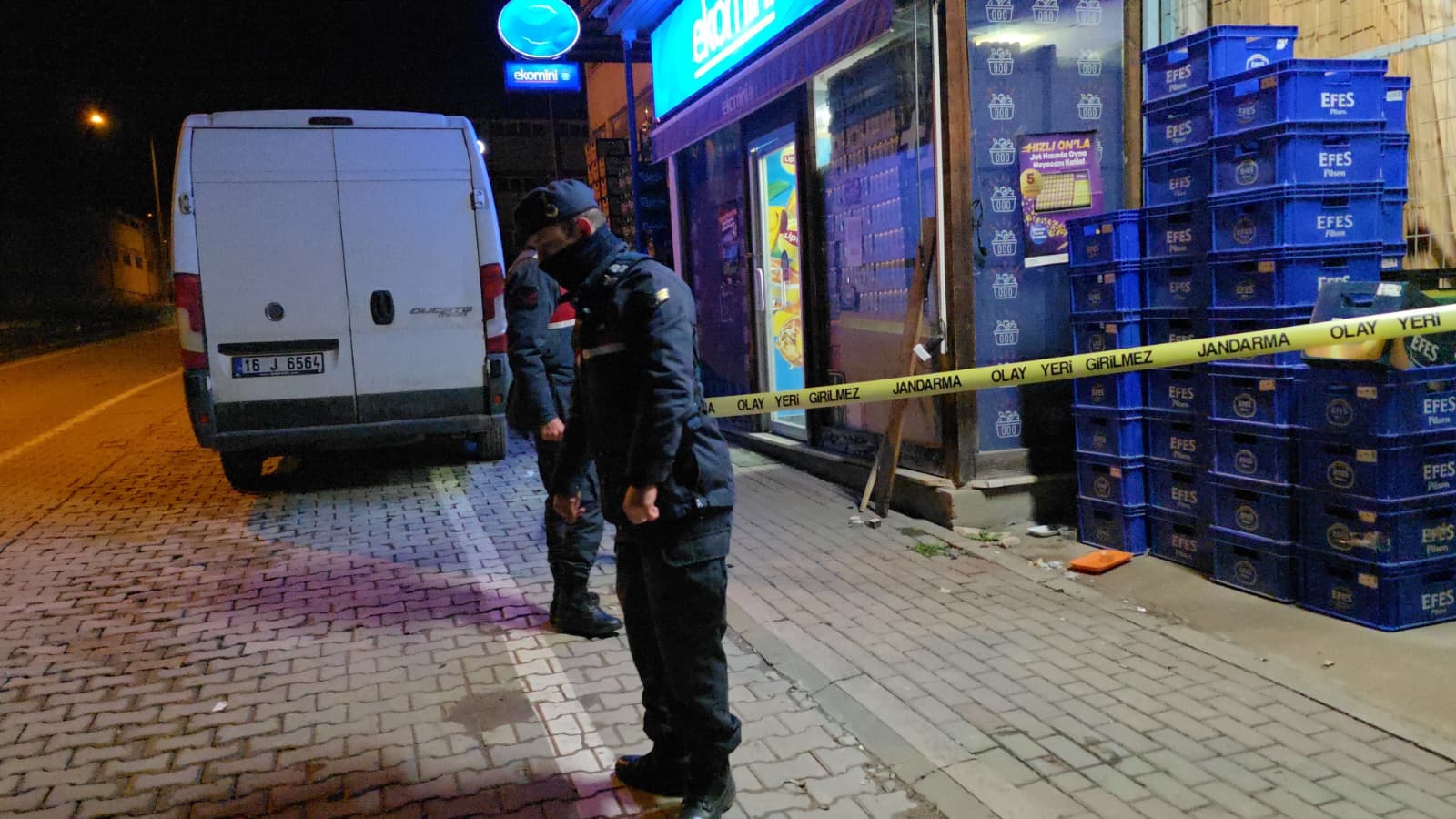 İnegöl'de Silahlı Saldırı! 2 Yaralı (3)