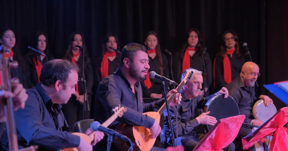 İnegöl'de Türkülerle Anadolu Konseri Büyük İlgi Gördü (5) Gencgazete