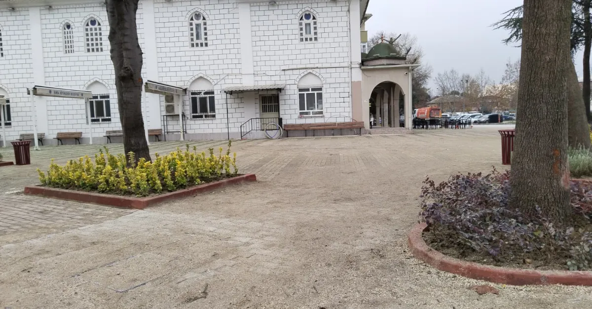 İnegöl'deki Fatih Camii'nde İlk Etap Tamamlandı (4)