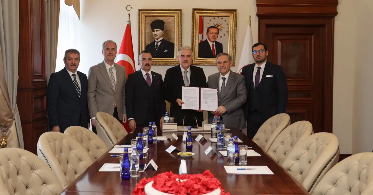 İnegöl'e 24 Derslikli Ortaokul Yapılacak (2)