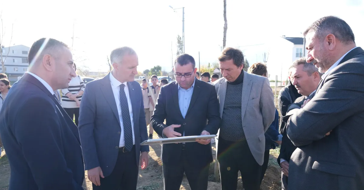 İnegöl'e Nefes Olacak 572 Fidanlık Yeni Koruluk Tamamlandı (8)