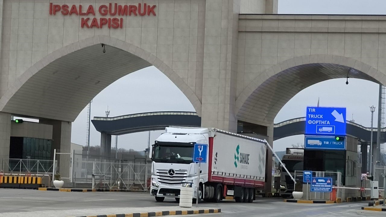 İpsala Sınır Kapısı'nda 7 Gün Sonra Hareketlilik (3)