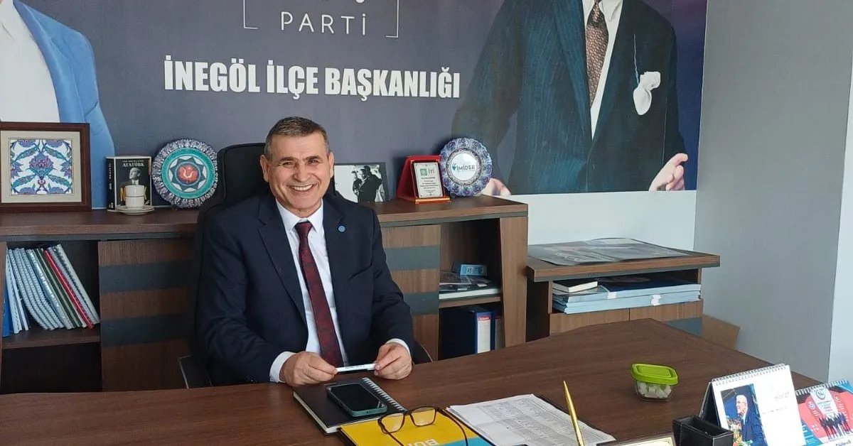 İyi̇ Parti İnegöl İlçe Başkanı Bayrak'tan Yeni Yıl Mesajı