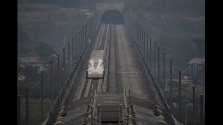 Japonya Trafiği Elektriğe Çeviren Yol Teknolojisinde İlerliyor! Yeni Testler Umut Verdi (2)