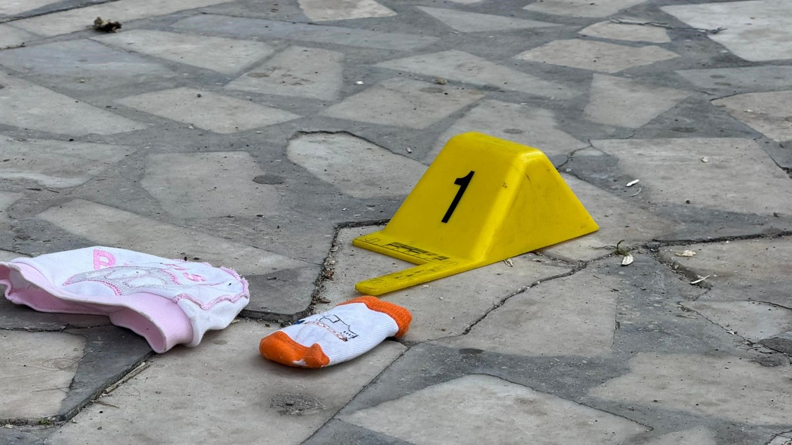 Kriz Geçiren Anne, 2 Aylık Bebeğini Pencereden Attı (3)