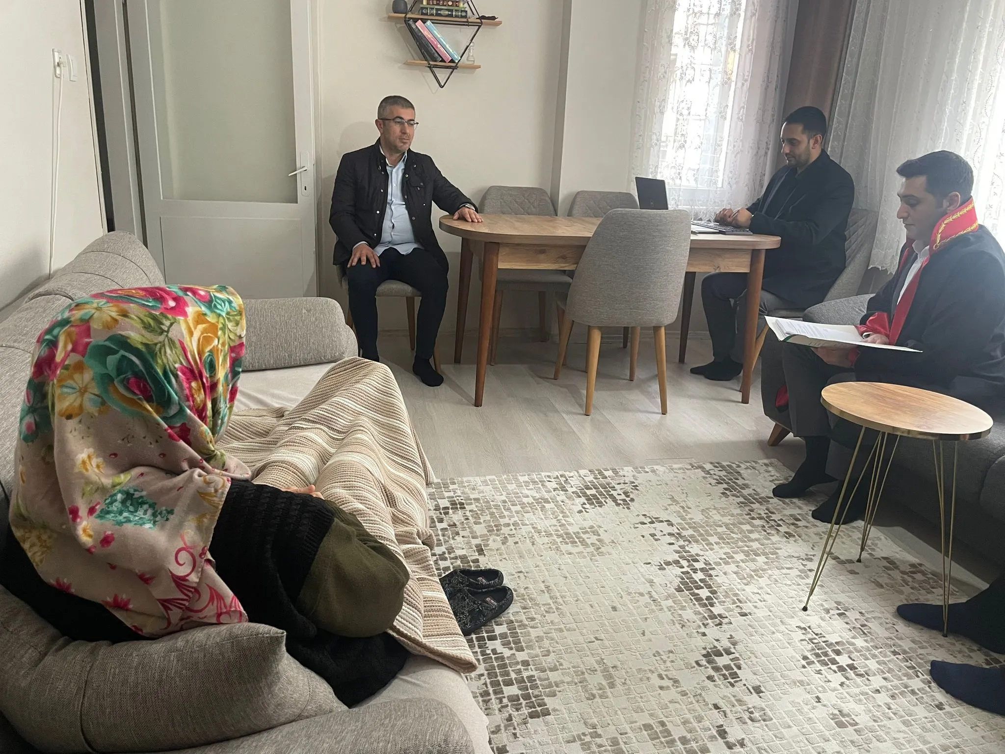 M I R A S D A V A S I N D A T A R A F L A R D A N B I R I Y A T A L A K 1065315 316115-1