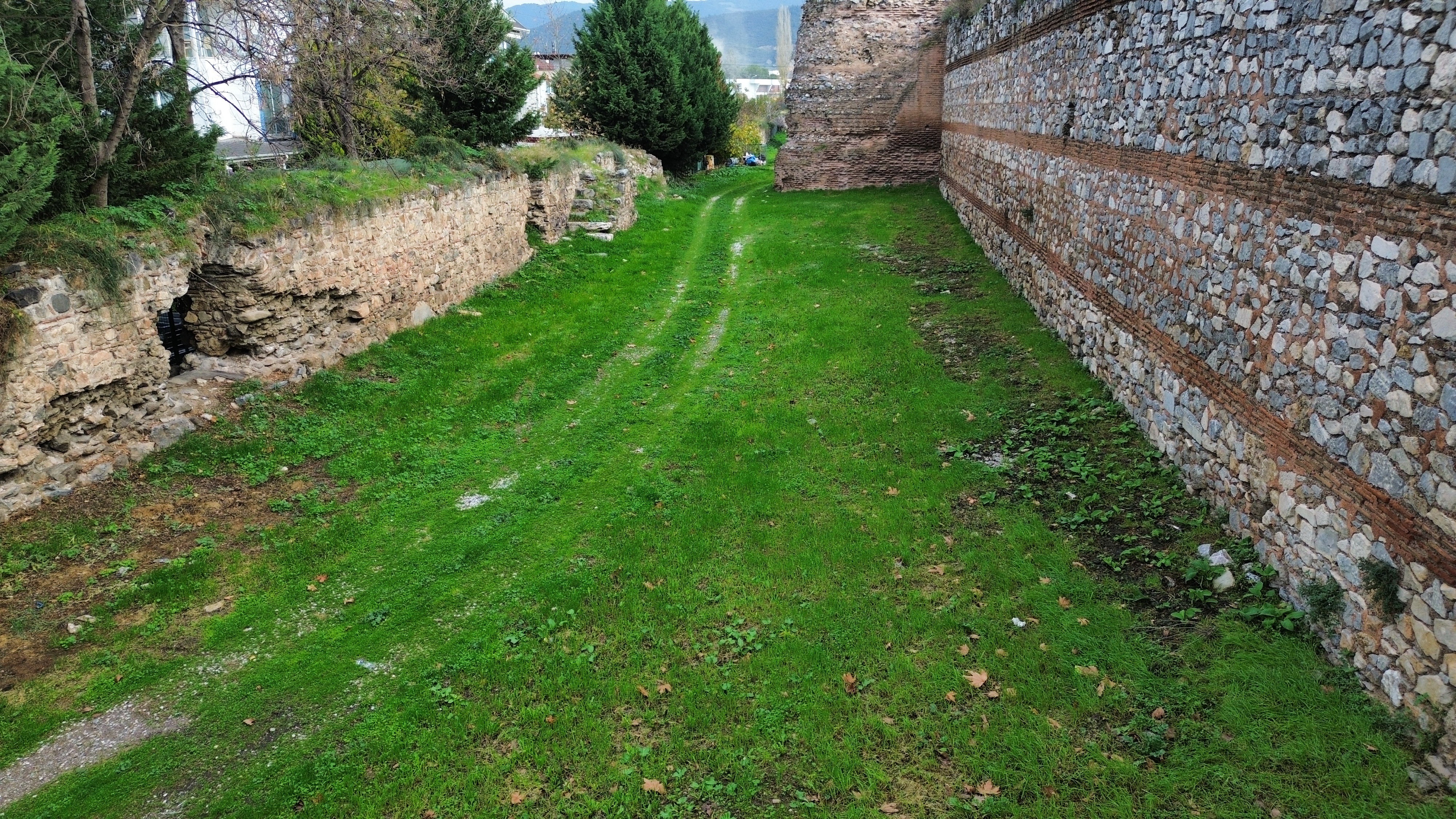 Papa’nın Ziyareti Sonrası Sit Alanı Arsaları Değer Kazandı (2)