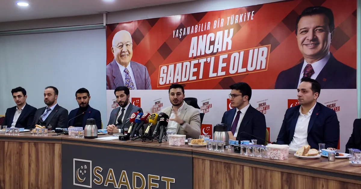 Saadet Partisi Gençlik Kolları Genel Başkanı Pekdemir İnegöl’de Konuştu (2)
