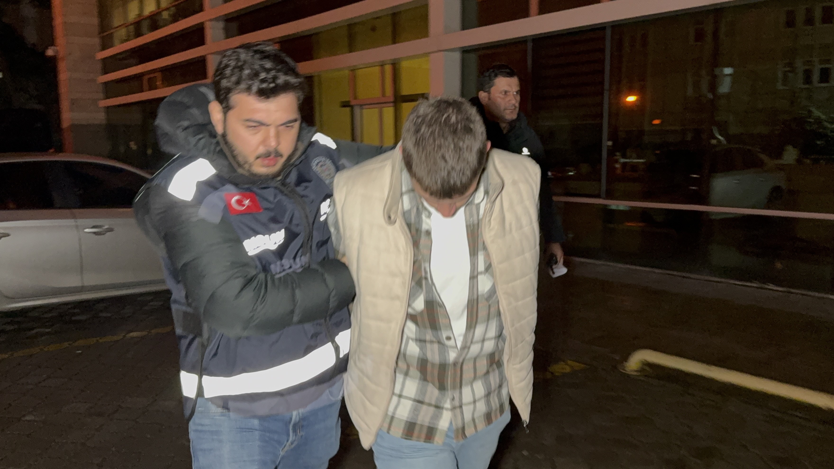 Samsun’da Çalınan Yaklaşık 100 Bin Liralık Motosiklet Tarlada Bulundu. Parmak Iziyle Tespit Edilen 18 Yaşındaki Zanlı Tutuklandı (2)