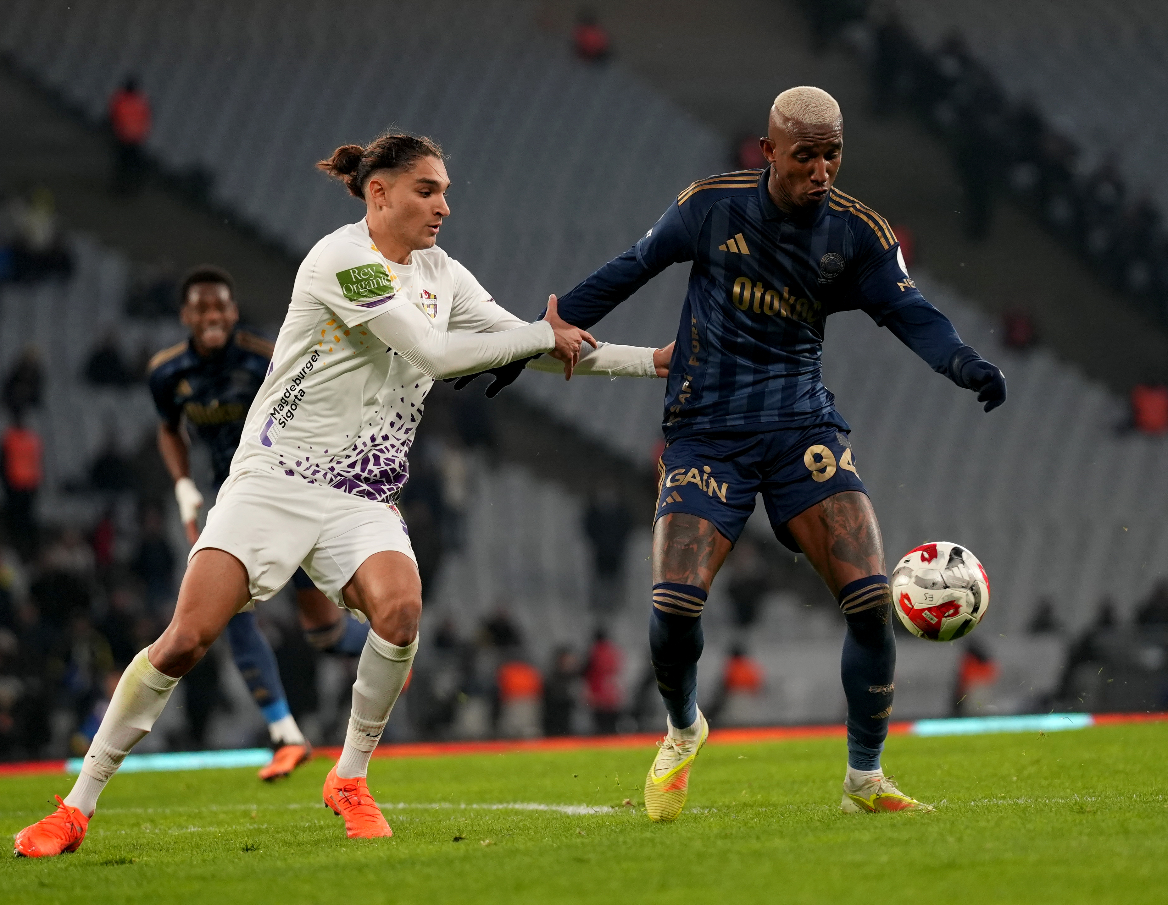 Süper Lig'de Sezonun İlk Yarısı Tamamlandı! İşte Takımların Sıralaması Ve Öne Çıkan Sonuçlar (2)-1