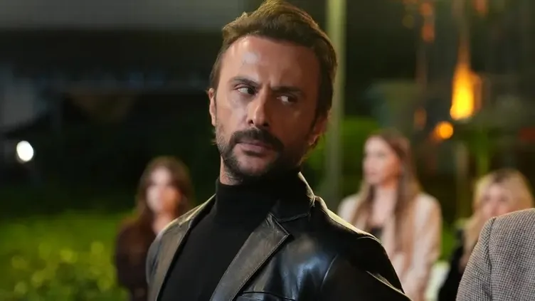 Taşacak Bu Deniz 8. Bölüm Izle! “Esme Ve Eleni’nin Yürek Burkan Konuşması” (4)