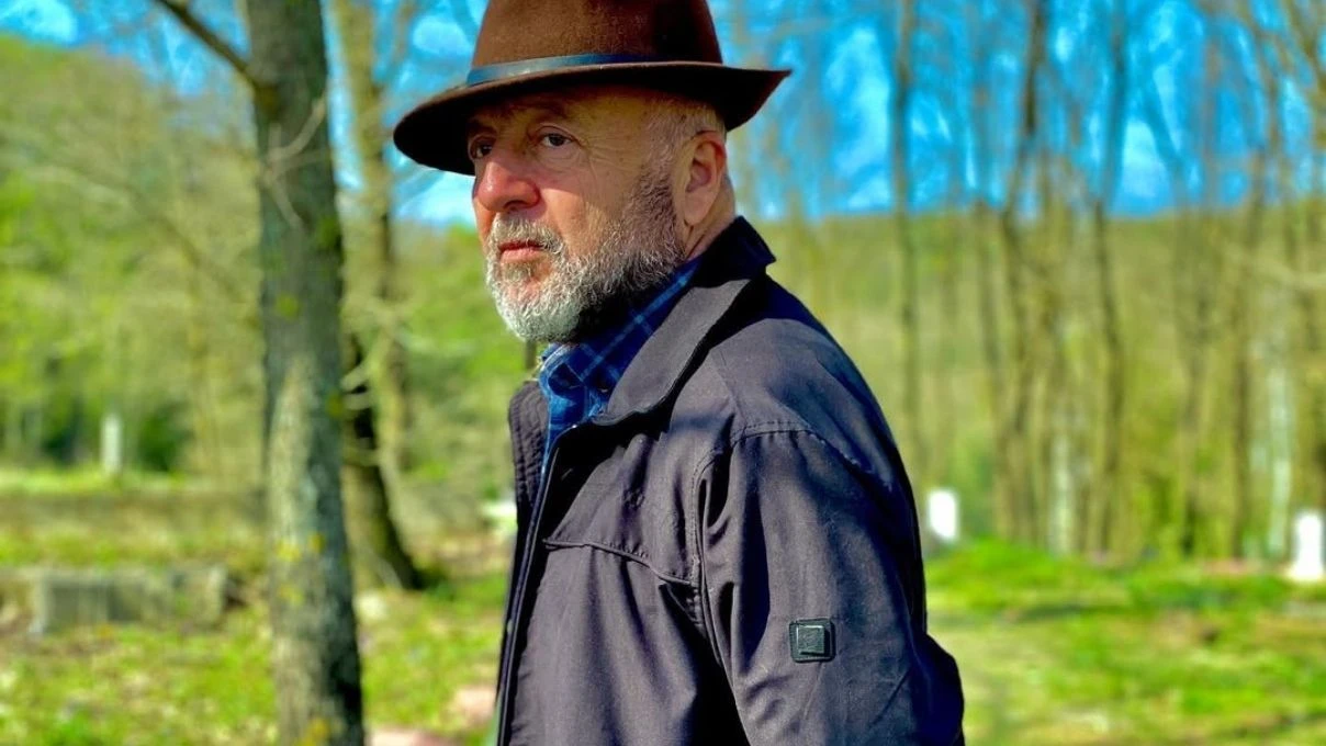 Taşacak Bu Deniz Amirum Dayı Kimdir Hakan Salınmış Kimdir, Kaç Yaşında Hangi Film Ve Dizilerde Rol Aldı (2)