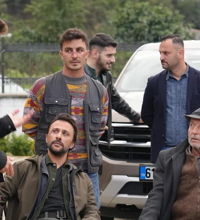 Taşacak Bu Deniz Çakır Kimdir Fester Abdü Kimdir, Kaç Yaşında Hangi Film Ve Dizilerde Rol Aldı (5)