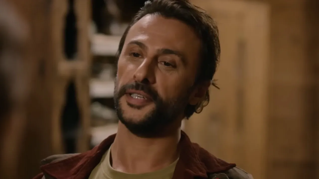 Taşacak Bu Deniz Gezep Kimdir Onur Dilber Kimdir, Kaç Yaşında Hangi Film Ve Dizilerde Rol Aldı (2)