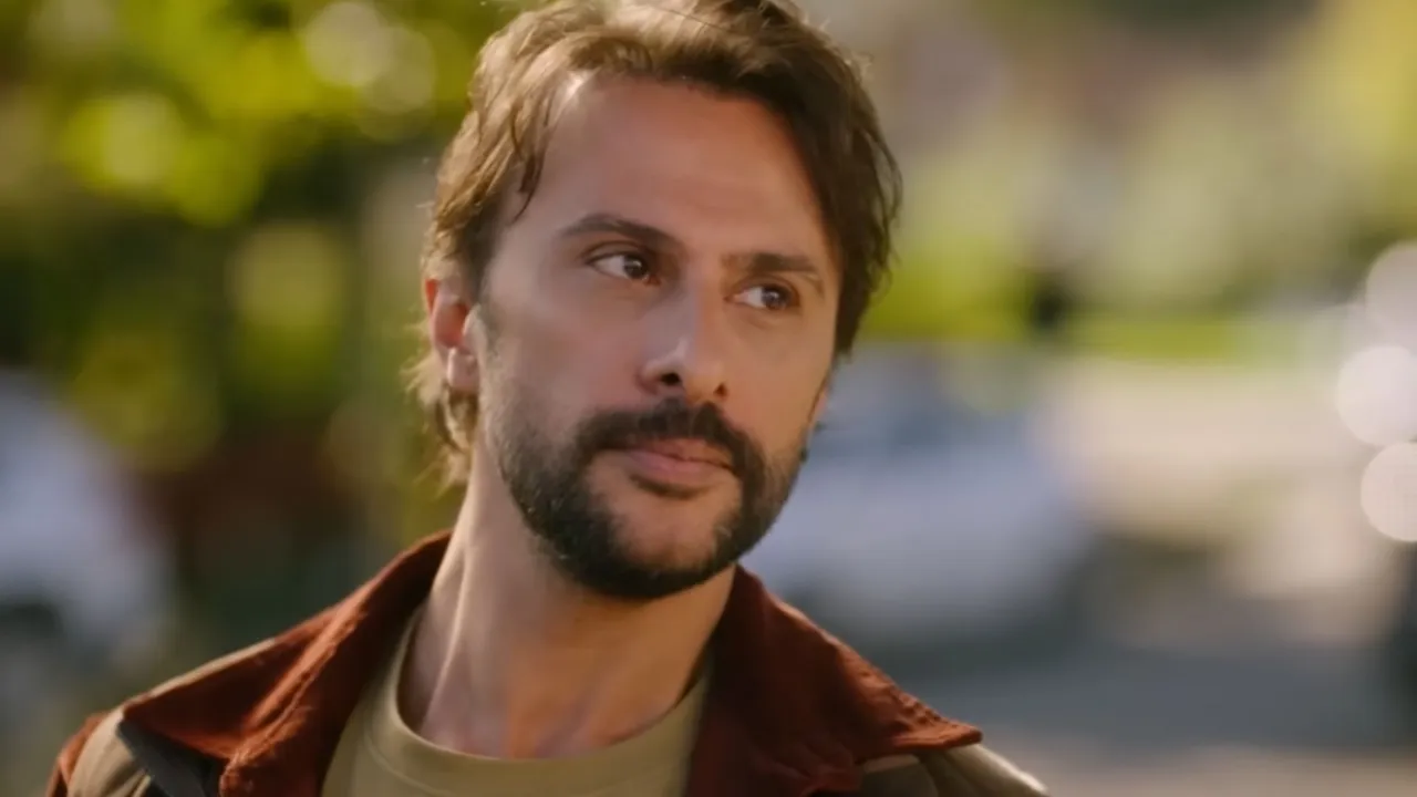 Taşacak Bu Deniz Gezep Kimdir Onur Dilber Kimdir, Kaç Yaşında Hangi Film Ve Dizilerde Rol Aldı (3)