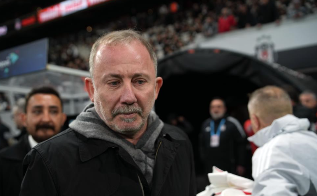 Tüpraş Stadyumu’nda ‘Istifa’ Sesleri (1)