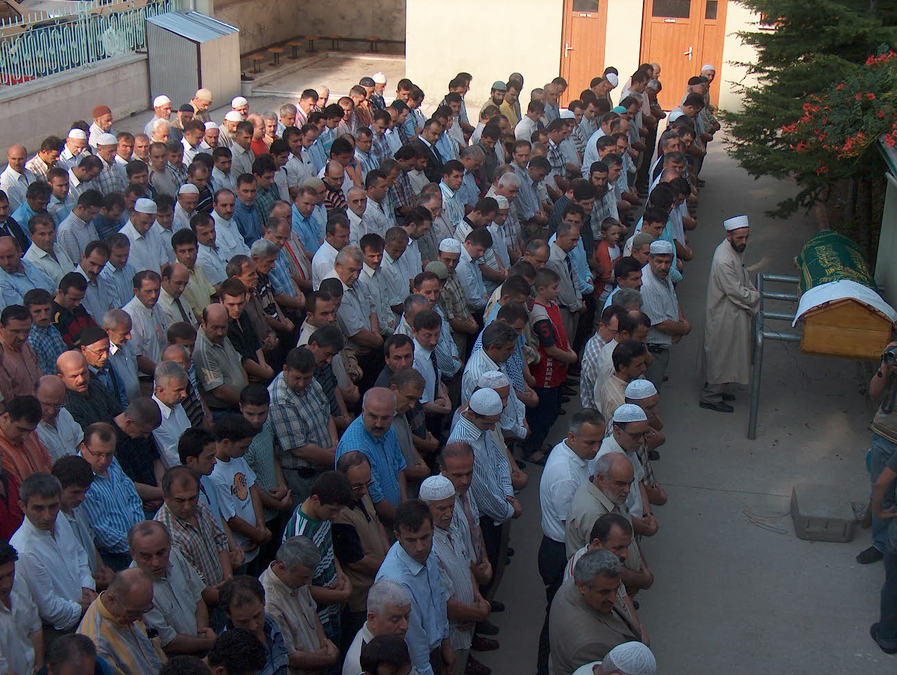 Vefat Edenler Cenaze Bilgileri Ölüm Haberleri Mezarlık Kabir Bilgileri Gencgazete (88) 04 Aralık 2025 Perşembe