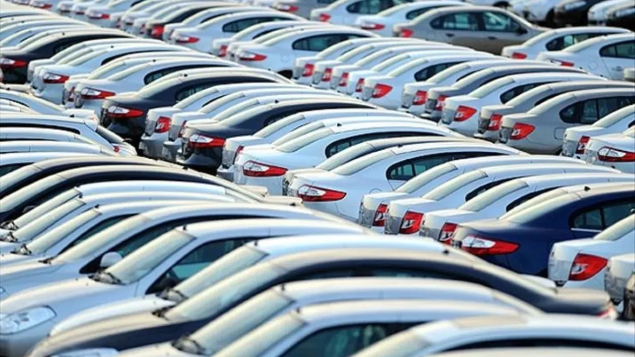 Yıl Bitmeden 900 Bin Liraya Kadar Alabileceğiniz Arabalar Var Mı (3)