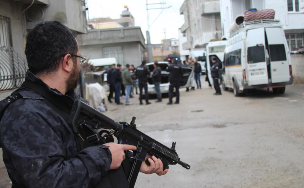 Adana’da Taşlı, Sopalı, Silahlı Kavga (1)