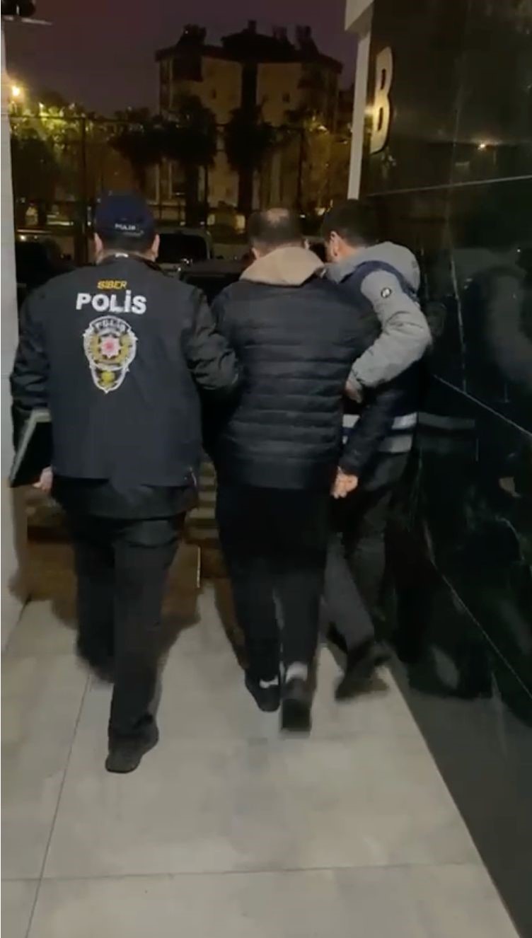 Antalya Merkezli Yasa Dışı Bahis Operasyonunda 25 Gözaltı (2)