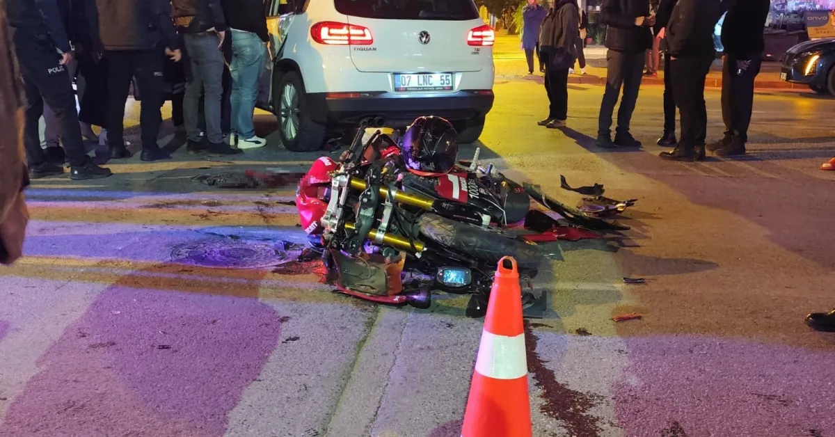 Antalya'da Feci Kaza Sosyal Medya Fenomeni Hayatını Kaybetti! (3)