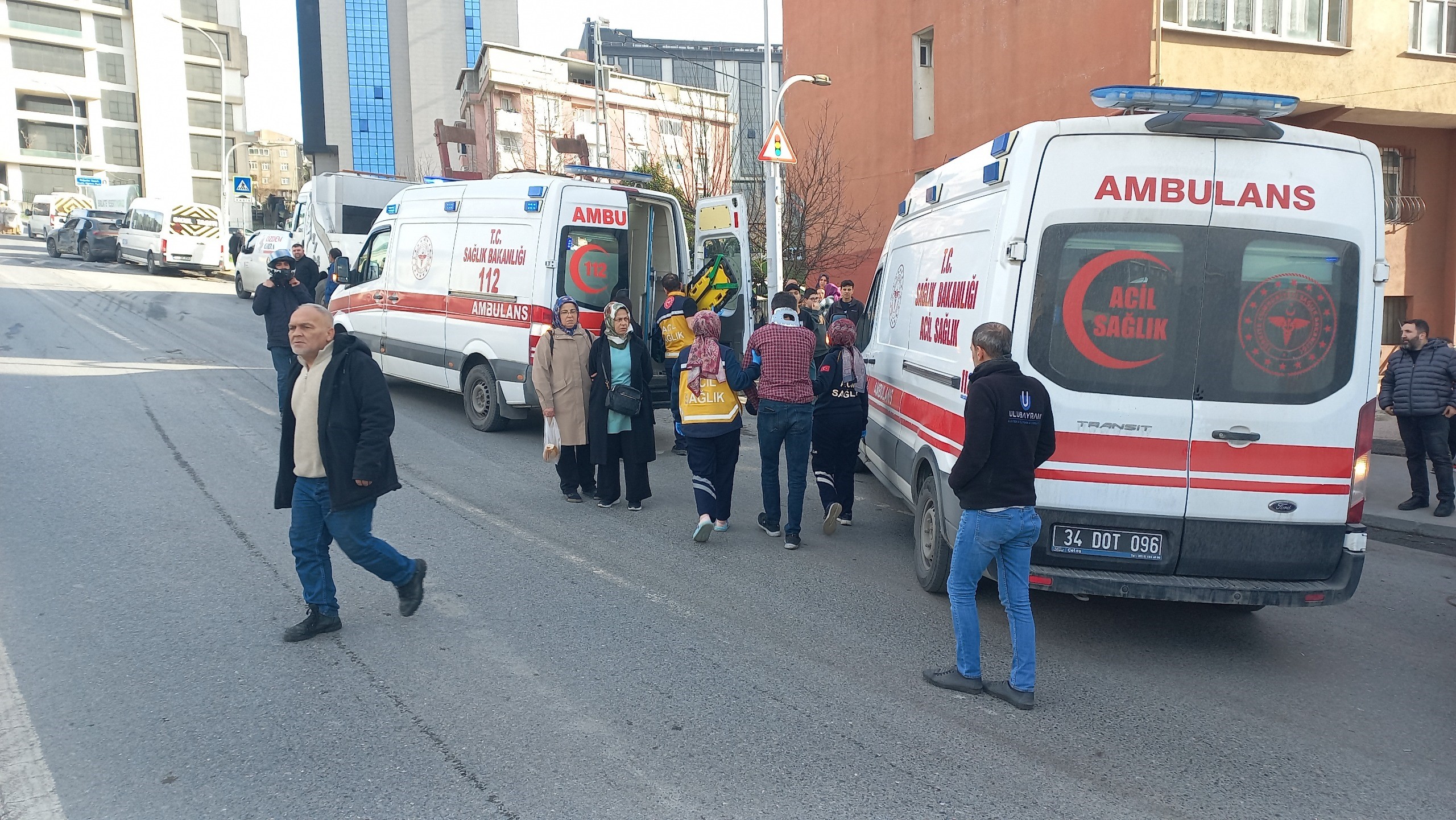 Bağcılar'da Çekici Dehşet Saçtı! 4 Yaralı (1)