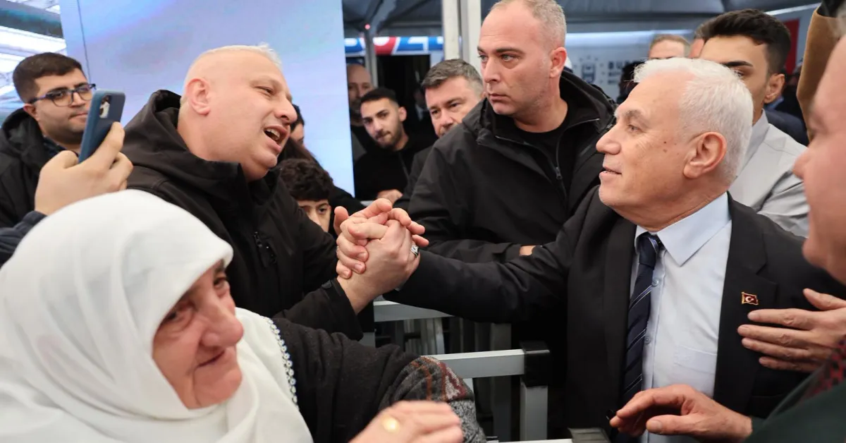 Başkan Bozbey’den Provokasyon Sonrası Net Mesaj Hizmet Aşkımızı Engelleyemezler (4)