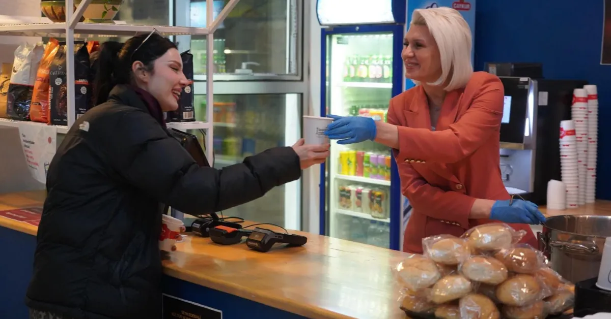 Başkan Melek Mızrak Subaşı'ndan Sınavdaki Öğrencilere Sıcak Destek (3)