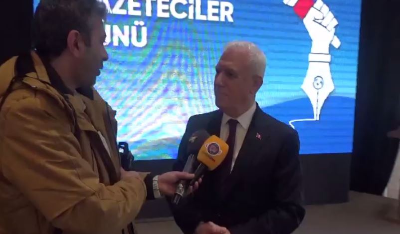 Bozbey'den Büyükşehir İnegöl'de Çalışmıyor Iddialarına Cevap