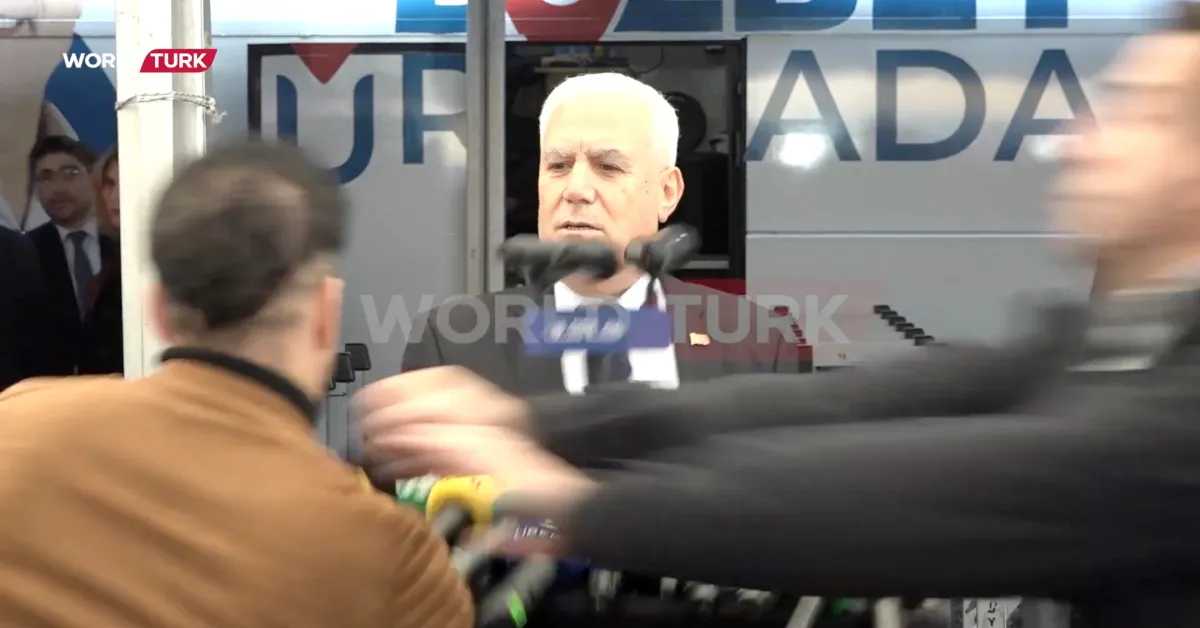 Bursa Büyükşehir Belediye Başkanı Mustafa Bozbey'e Saldırı Anı Görüntüleri (2)