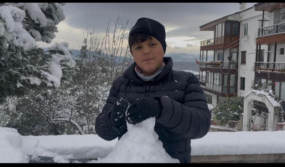 Bursa Yeni Yıla Karla Uyandı! Kent Beyaza Büründü (2)