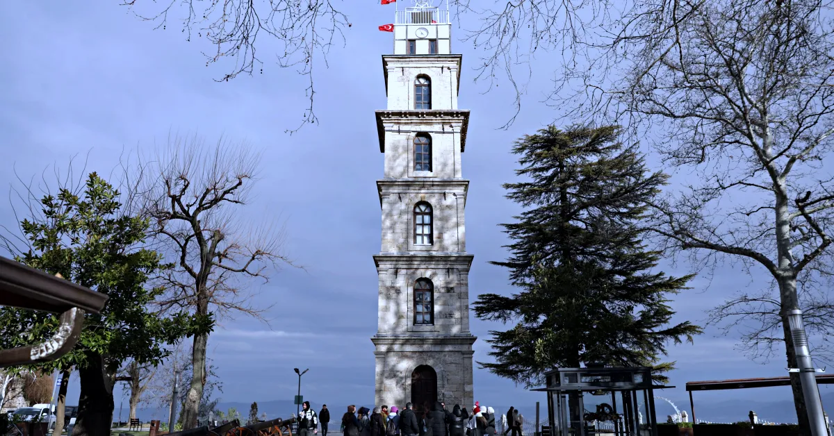 Bursa'da Edebiyat Dolu Yolculuk Tanpınar'ın Izi Sürüldü! (2)