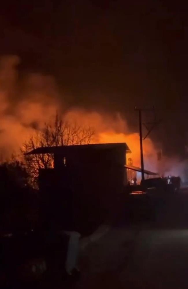 Bursa'da Geceyi Aydınlatan Alevler Korku Dolu Anlar Yaşattı! (2)