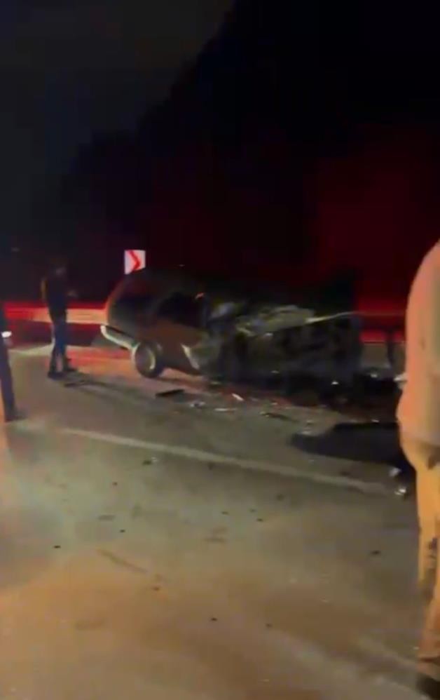 Bursa'da Ters Yöne Giren Otomobil Dehşet Saçtı! (2)