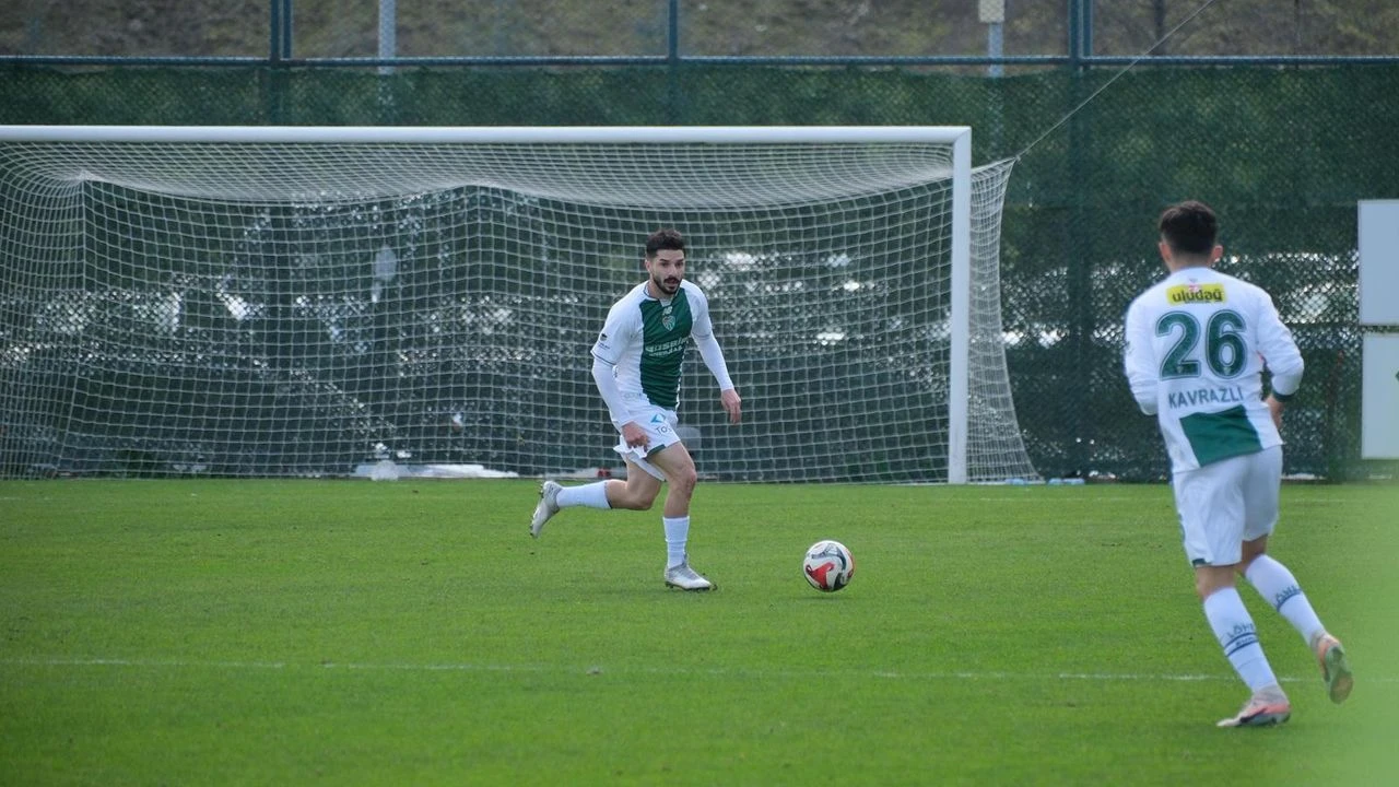 Bursaspor 1461 Trabzon Fk Maç Özeti (4)