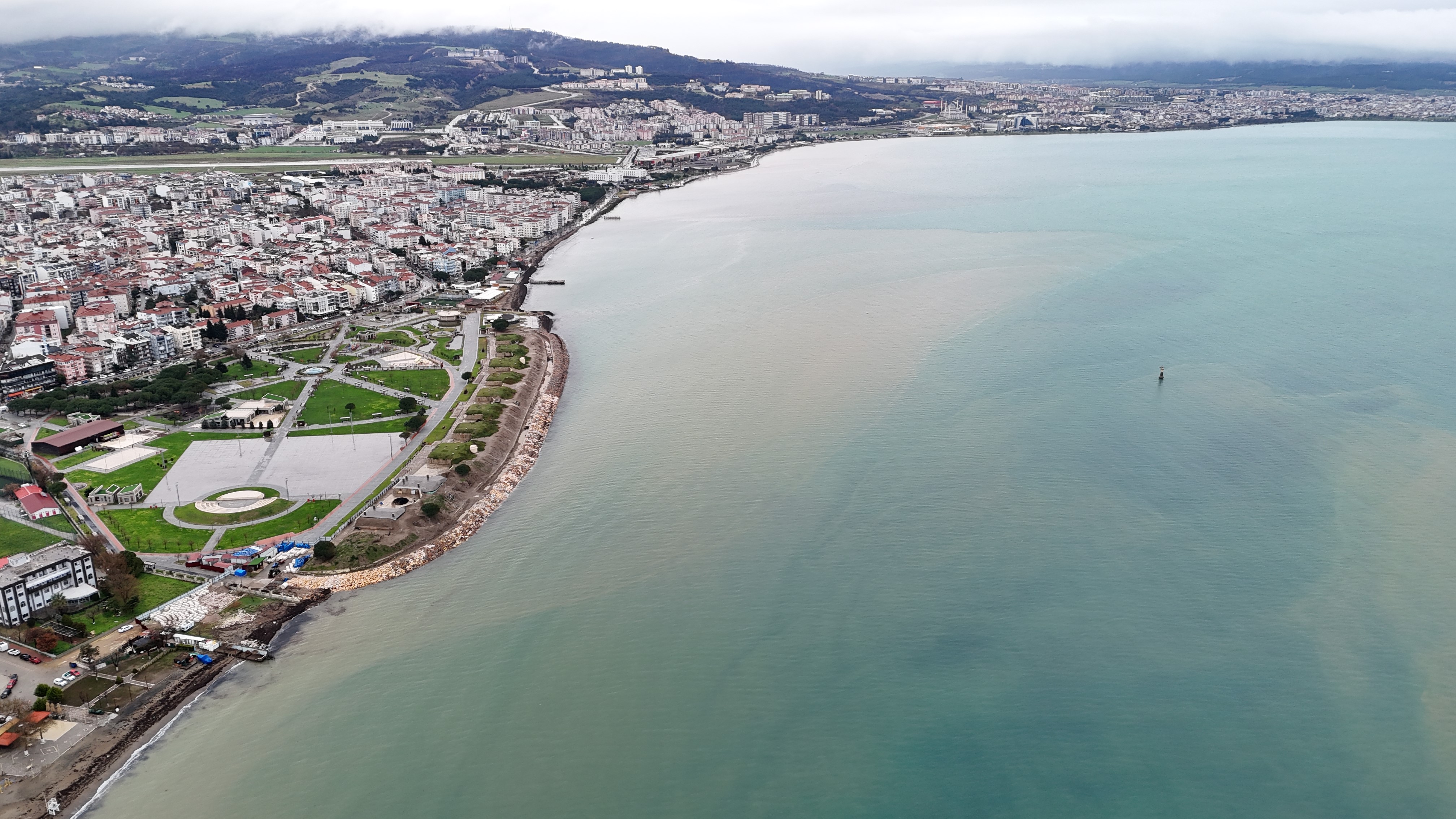 Çanakkale Boğazı'nın Rengi Değişti (4)