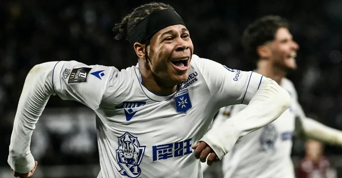 Galatasaray'dan Orta Sahaya Fransız Kancası Kevin Danois! (3)