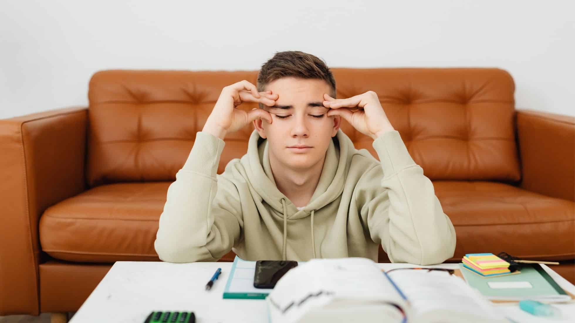 Gün İçinde Bir Anda Bastıran Dalgınlık Neden Gelir (1)-2